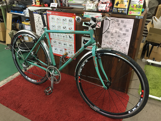 3％OFFクーポン利用でポイント最大8倍相当 Bianchi Lupo クロスバイク